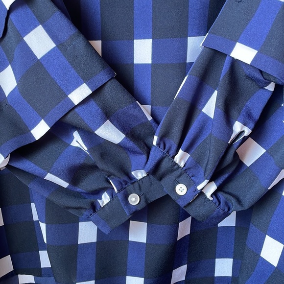 Banana Republic Navy Gingham Tuck Sleeve Tie Waist Blouse Small - Picture 11 of 14